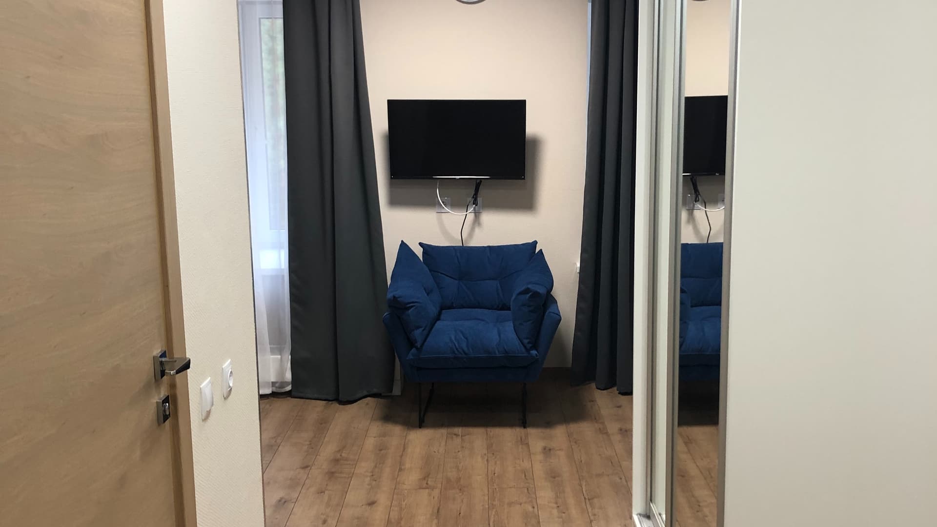 Двухместный однокомнатный номер превью 3