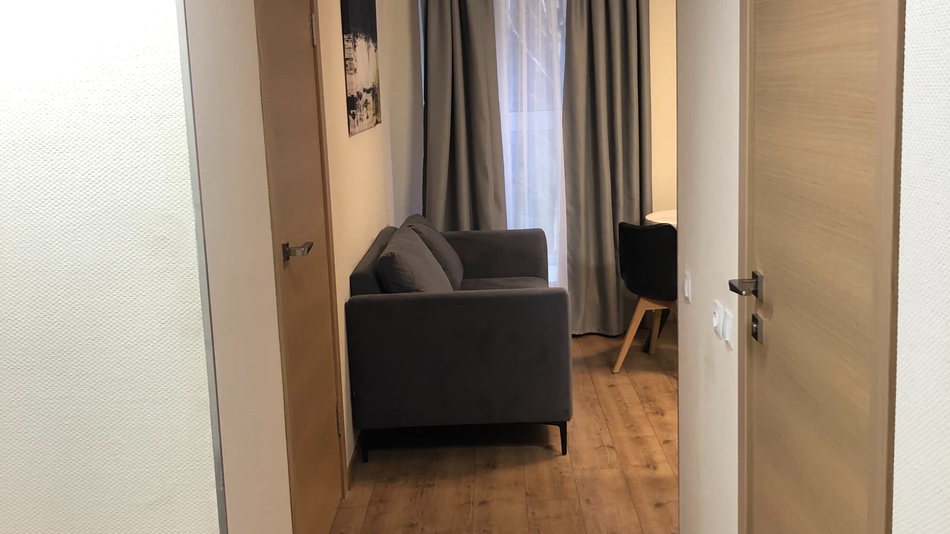 Двухместный двухкомнатный номер превью 2